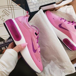 Nike Air Max Dia Pink New in Box